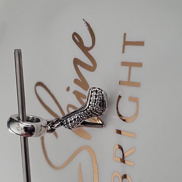 Pandora Sparkling Stiletto charm - Picture 6 of 7